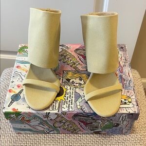 Jeffrey Campbell Pale Yellow Stretch Cuff Open-Toe Sandals